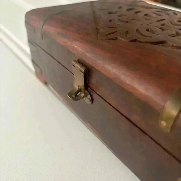 Handcrafted Vintage Wooden Jewelry Box Intricate Brass Accents 9" x 6" Trinket - Picture 9 of 16